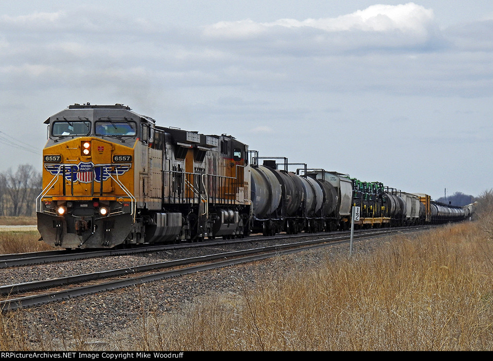 UP 6557